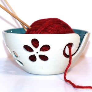 Turquoise flower Yarn Bowl, Yarn Bowl, Knitting Bowl, Crochet Bowl, Turquoise and White Yarn Bowl