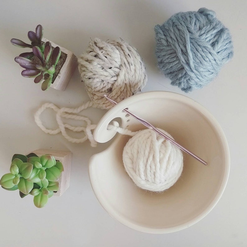 White Ceramic Yarn Bowl, Yarn Bowl, Knitting Bowl, Crochet Bowl, Pottery Yarn Bowl, Made to Order image 1