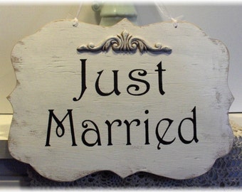 Wedding Sign Here Comes The Bride/ Just Married | Double Sided Wood Sign | Chippy Wedding Sign | Ring Bearer | Photo Prop | Wedding Decor