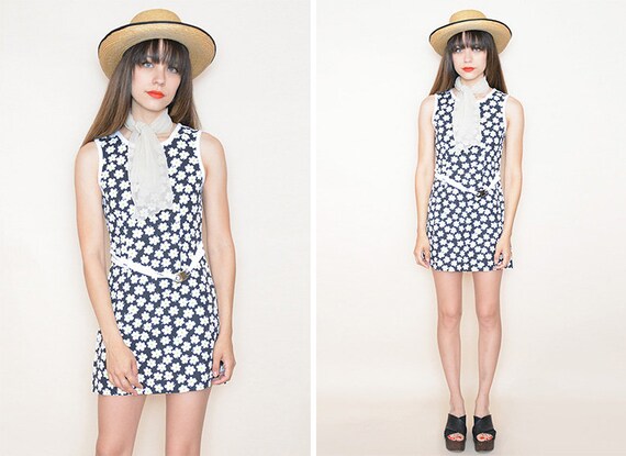 90s Floral Mini Dress White Rayon Vintage Small