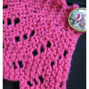 Lace Collar knitting pattern Raspberry Ripple design Downloadable PDF Easy to knit image 2