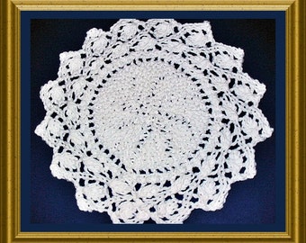 Knitted Dishcloth and Placemat knitting pattern Round PDF Ring of Leaves Lace pattern 2 patterns in one.