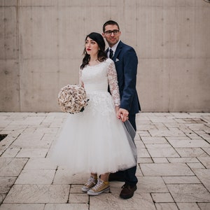 Short wedding dress with converse best sale