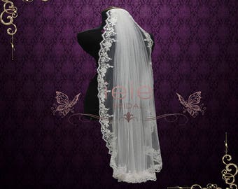 Short Fingertip Lace Wedding Veil, Veil with lace Edges, Wedding Veil, Bridal Veil | VG2012