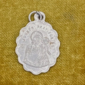 1800s Saint Joseph and Saint Anthony Scalloped Catholic Medal Pendant - circa 1850