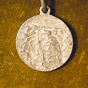 1917 WW1 Soldier Christmas Religious Medal / Antique Religious Catholic Christmas Military Protection Medal
