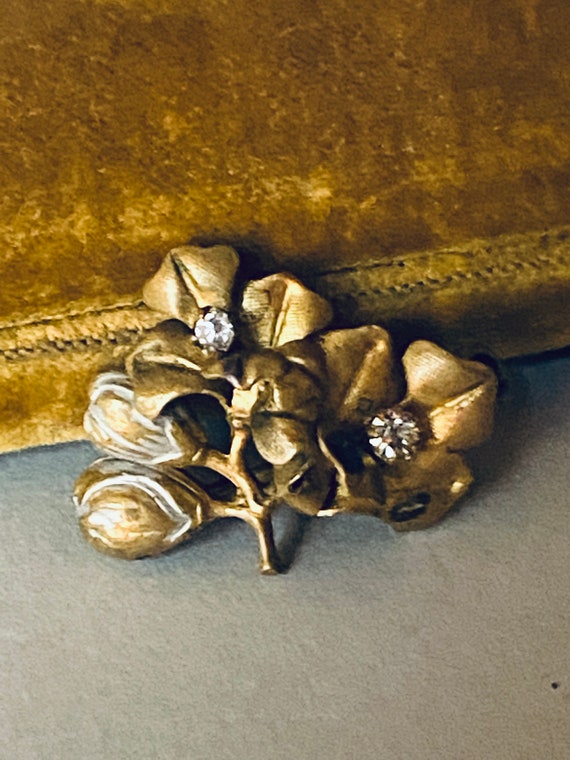 Antique Victorian Paste Flower Brooch / Antique Ha