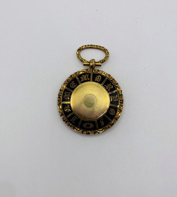 Large Victorian 'In Memory Of' Enamel Mourning Po… - image 10