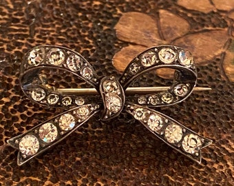 Victorian Silver Paste Bow Brooch