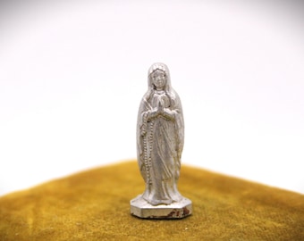 1pc TINY SAINT STATUE 1