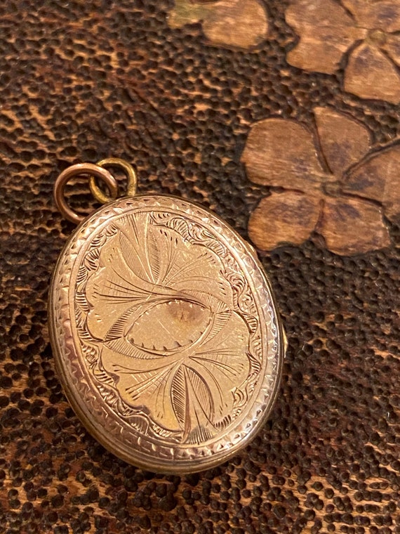 Victorian Enamel Mourning Locket / In Memory Of /… - image 5