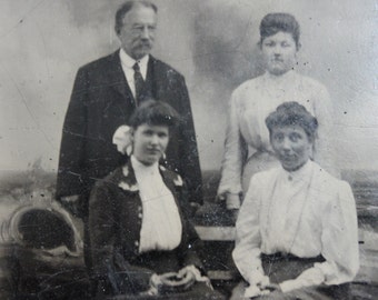 Victorian Tintype Group Portrait / Family Holiday