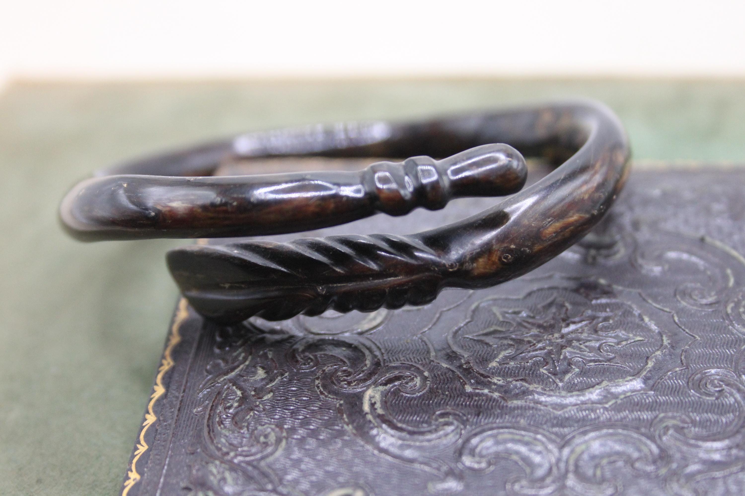 Hawaiian black coral - Etsy 日本