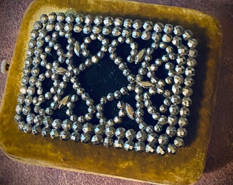 Ancienne Boucle De Bijou - Pointe En Acier - Pièce Détachée Vintage