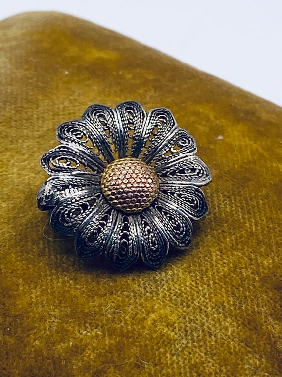 Victorian Filigree Flower Lace Pin / Antique Spun Sil… - Gem