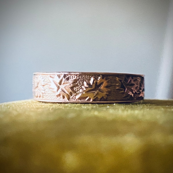 Victorian Embossed Rose Gold Cigar Band Eternity Leaf Ring
