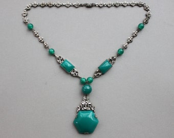 Art Deco Chrysoprase Lavalier Necklace / Antique Green Flapper Necklace