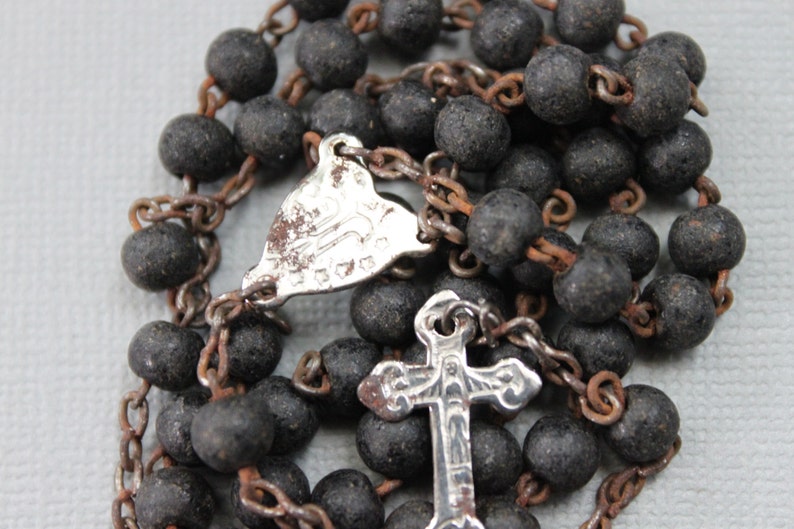 RARE St Wilgefortis Antique French Bois Durci Relic Rosary / Bearded Lady / Crucified Woman image 5