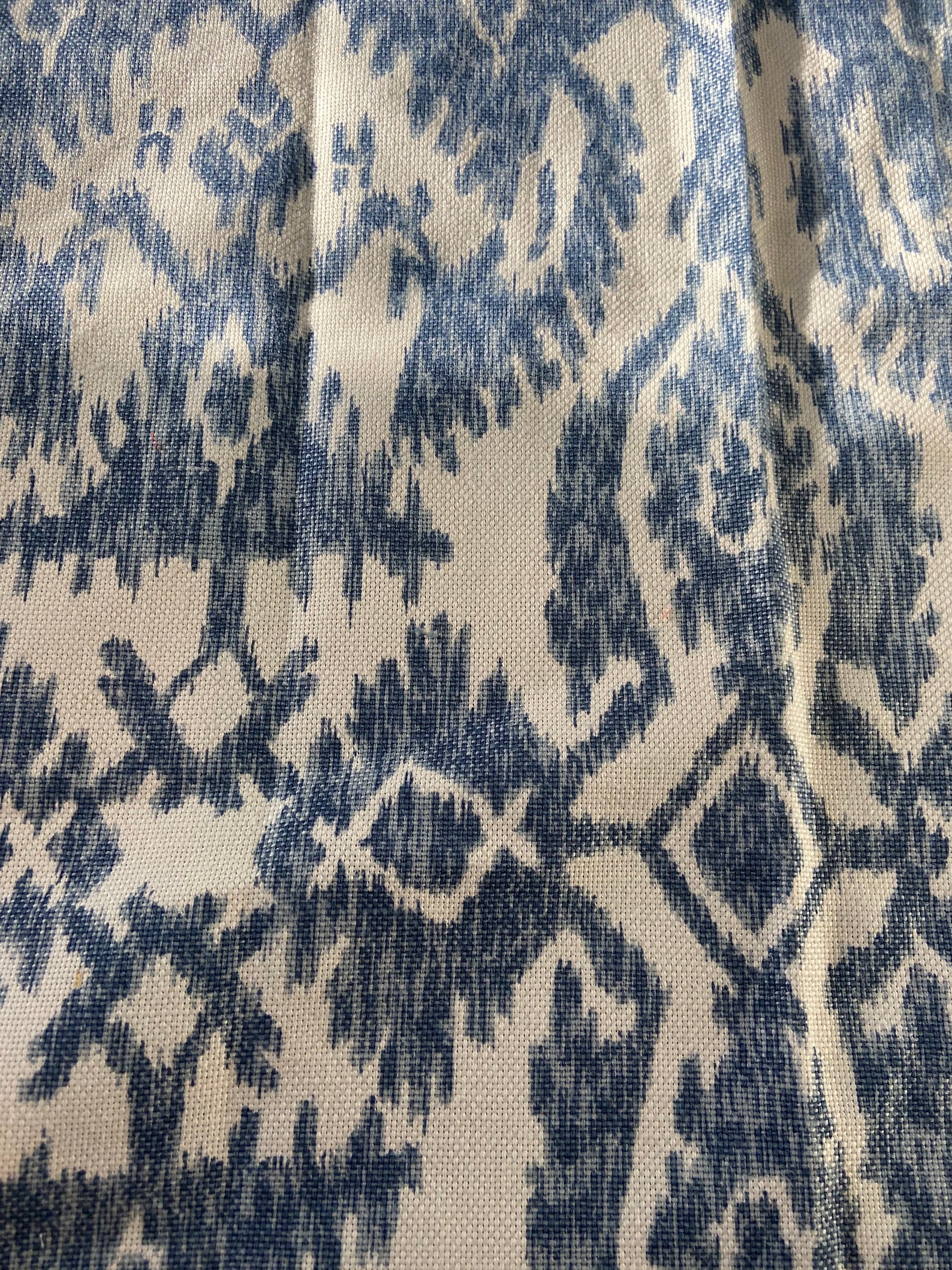 Thibaut Blue & White Ikat Fabric Sample Remnant High-end - Etsy