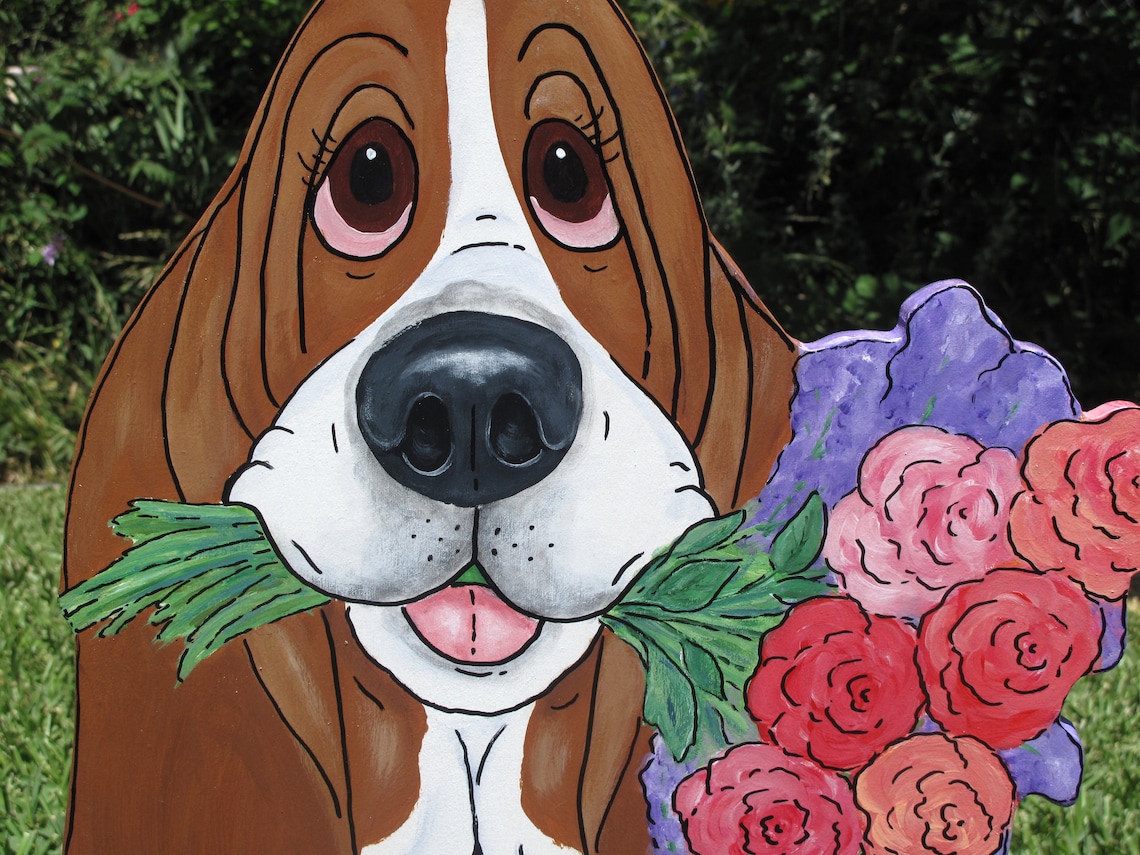 Madetoorder Hand Painted Basset Hound Yard Art Etsy