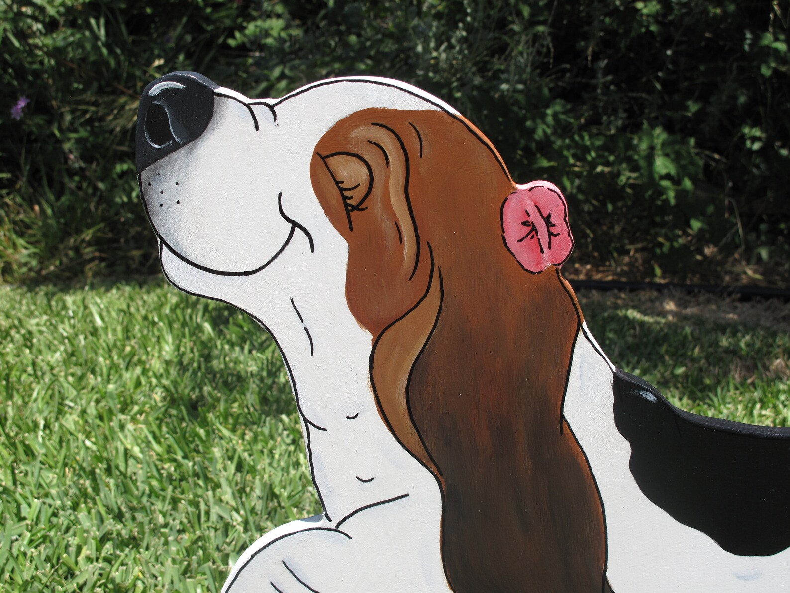 Madetoorder Hand Painted Basset Hound Yard Art Etsy