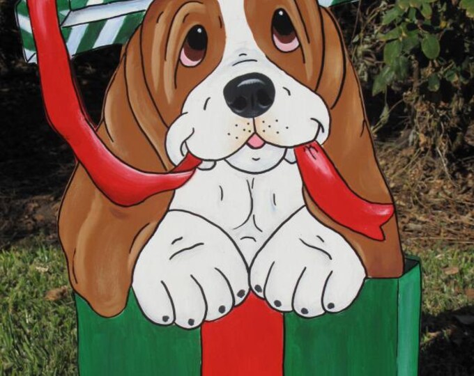 Basset Hound Yard Art Holiday Pup in the Box Etsy España