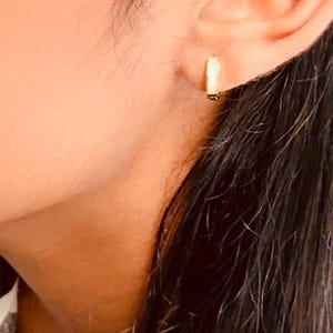 Micro Mother of Pearl Inlay Huggie Earrings Set • Dainty Earrings • Gold Hoops • Gift for Her • Bridesmaids Gift • Jewelry Gifts