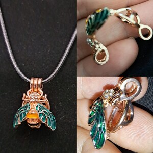 Bee Locket Necklace or Keyring