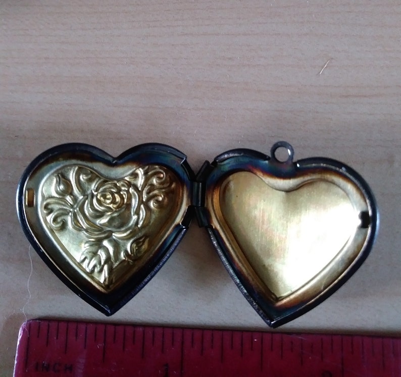 Heart Locket 2 sizes Antique Bronze