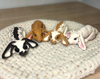 3D Printed Floppy-Ear Bunny Figurine - Shelf Decor, Desk Pet