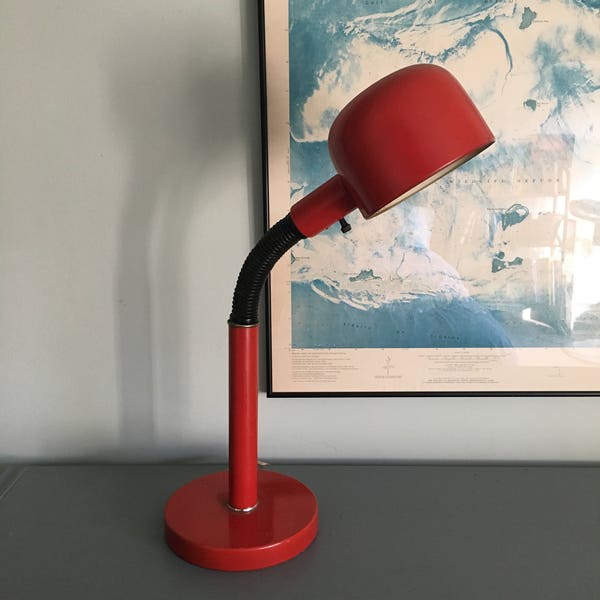 Vintage Red Metal 80's Adjustable Desk Lamp, Table Lamp, Red Enamel Lamp