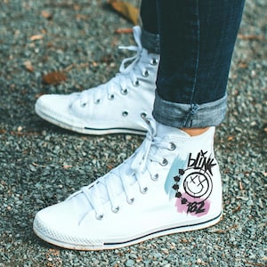 Baskets montantes Blink-182, Chaussures de groupe, Cadeau pour les fans de musique, Mode alternative, Baskets Con-verse uniques, Produits dérivés pour groupe de rock