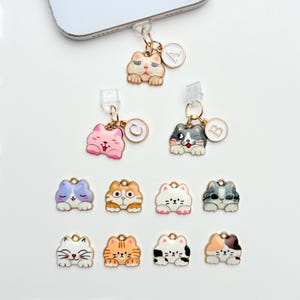 Personalized Cat Dust Plug Charm – A-Z Letter Initial for iPhone, Android, Kindle | Cute Kitty Face Charm with Monogram, Gift for cat lovers
