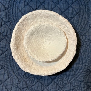 Paper Mache Bowls (2) White;  paper mache;papier mache bowl; folk art decor;primitive decor; primitive bowl; papier-mâché
