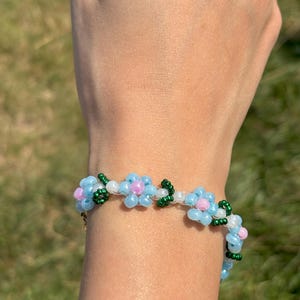 Beaded Daisy Bracelet, Floral Bracelet, Flower Bead Bracelet, Handmade Bracelet, Summer Jewelry, Seed Bead Bracelet, Bracelet for Women