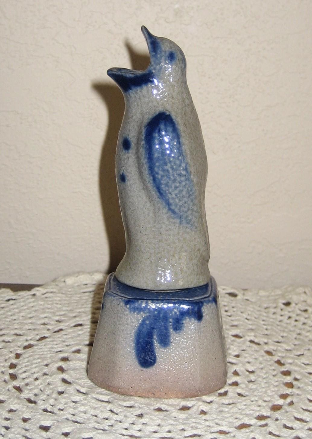 Rowe Pottery Works Salt Glaze Pie Bird Funnel/vent USA Pottery