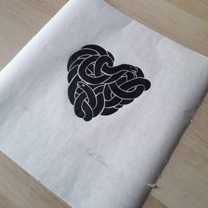 Cuore - Stampa linoleum su carta di riso cinese Wenzhou - Fatto a mano - Original gift on Valentine's Day - animali - serpenti