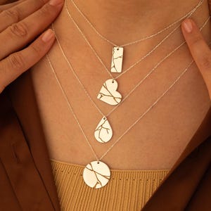 Kintsugi Gold Art Necklace | Kintsugi Japanese Jewelry, Kintsugi Heart Pendant, Healing Fractures, Custom Kintsugi for Women and Men Pendant