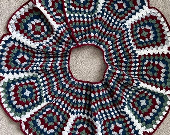 Falda para árbol de Navidad para coser en grupo a medida