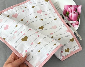 Everyday Luxury: Eco-Friendly Cloth Napkins for Stylish Dining