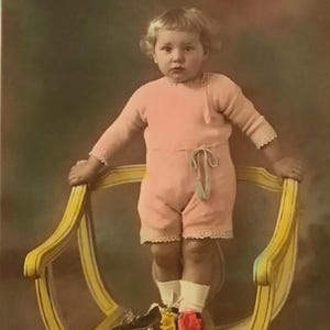 Antique Hand-Tinted Postcard – Child in Pink on Ornate Chair – Vintage RPPC