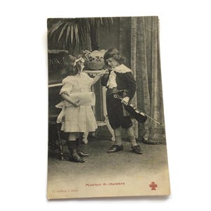 Antica cartolina francese – "Musique de Chambre" – Bambini con violino del 1900 – Fotografia vintage – Ephemera Belle Époque