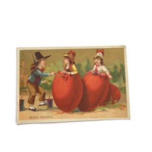Tarjeta comercial francesa antigua: Œufs Rouges (huevos rojos) con niños disfrazados de huevo / Efímera victoriana humorística