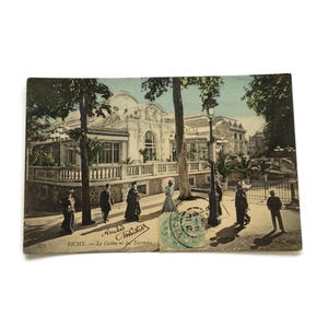 Postal antigua – Casino y terrazas de Vichy – Principios del siglo XX Coloreada a mano