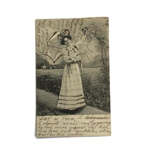 Carte postale vintage vieillie - Défectueuse, décolorée et pleine de charme - Ancienne pièce éphémère européenne