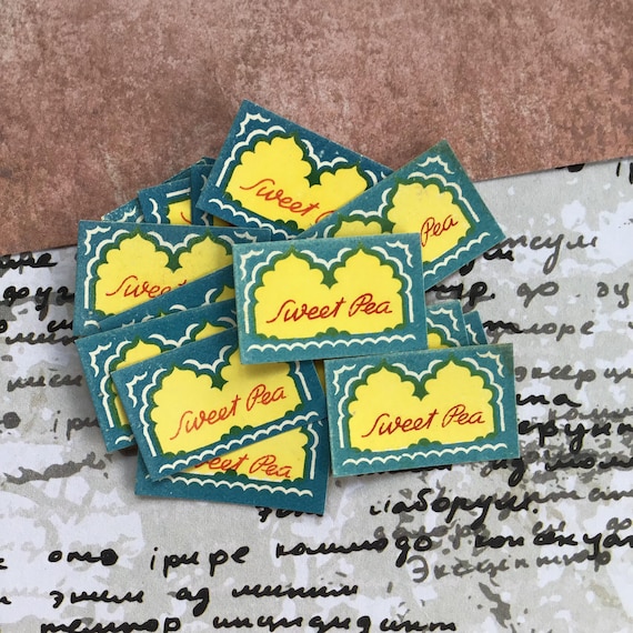 Vintage French Perfume Labels: Sweet Pea Ephemera (Pack of 25)