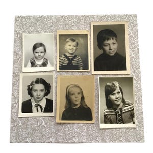 ヴィンテージの子供のポートレート写真、白黒の学校写真、1950年代～1960年代頃