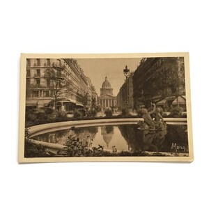 Carte postale ancienne – Paris Panthéon, Place Ed. Rostand, Rue Soufflot