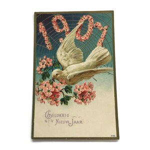 Carte postale hollandaise ancienne du Nouvel An - 1907 avec colombe et fleurs roses, carte en relief