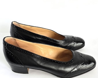 Mocasines italianos vintage de tacón de bloque negro estilo años 70, Mary Janes, mocasín de tacón de piel auténtica Clarks, talla UE 40 / Reino Unido 7,5 / EE. UU. 9,5.